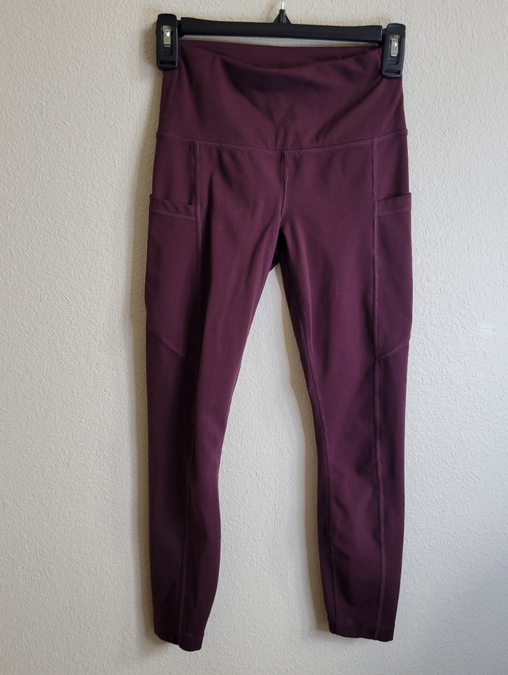 Yogalicious High-Waist Side Pocket Leggings - Burgundy Ladies Extra Small